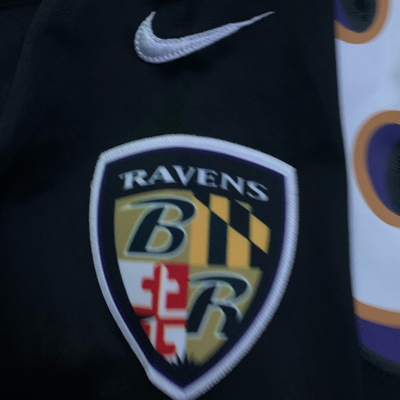 Lamar Jackson Nike jersey - Picture 7 of 8